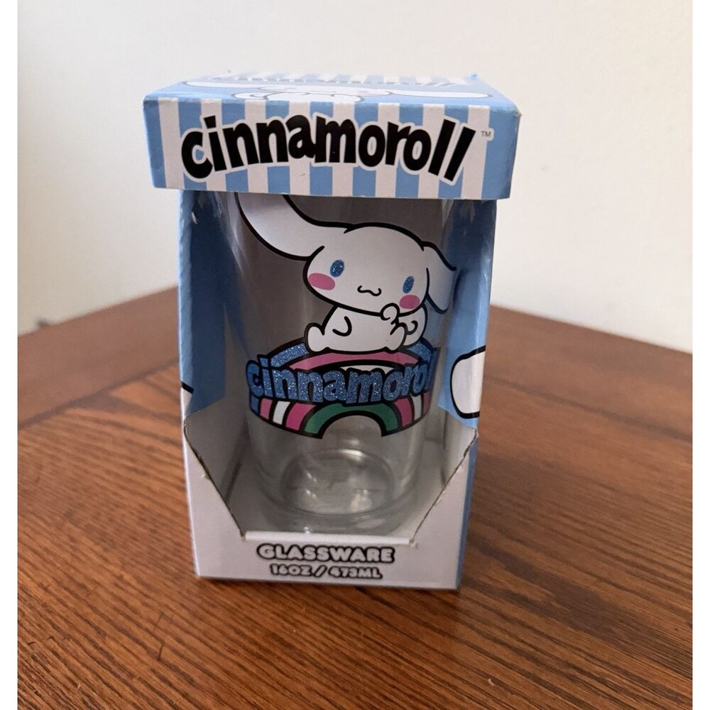 Hello Kitty Sanrio Cinnamoroll Glassware Rainbow Glass 16 Oz  New With Tags